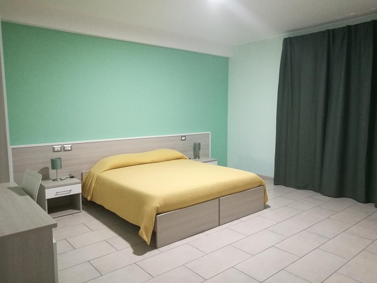 I Colori Dell'Etna Bed & Breakfast San Giovanni La Punta Bagian luar foto