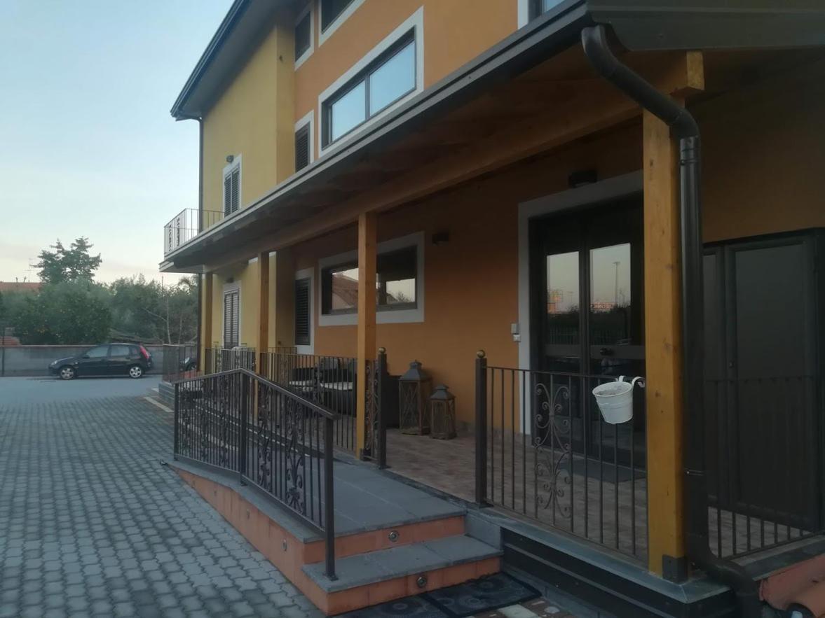 I Colori Dell'Etna Bed & Breakfast San Giovanni La Punta Bagian luar foto